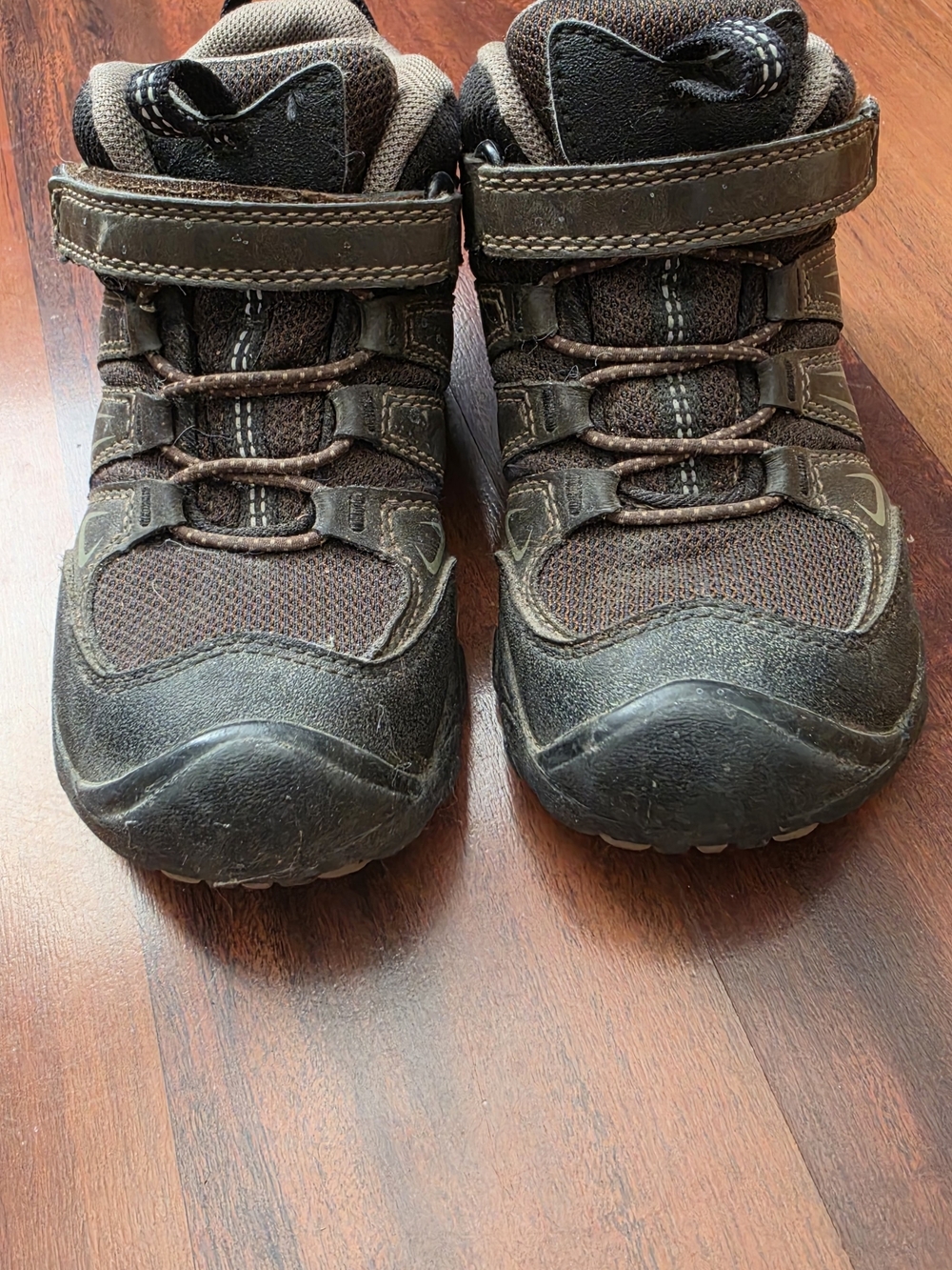 Keen Kids Brown and Black Trail Shoes - Picture 2 of 7